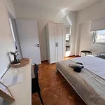 Skyhigh Urban Apts Апартаменты