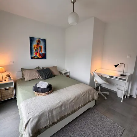 Skyhigh Urban Apts *